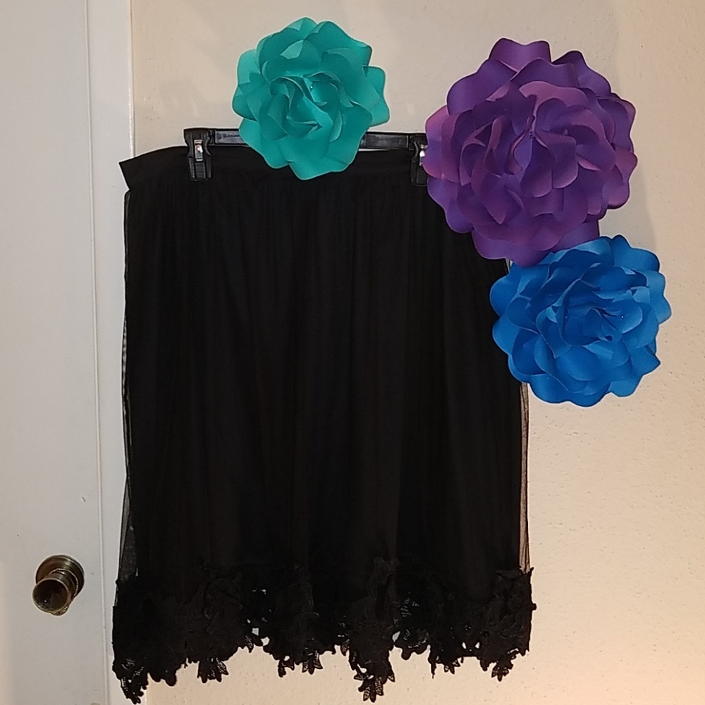 Black skirt
